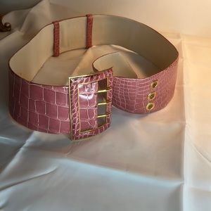 Vintage pink Judith Leiber belt. Very good condition